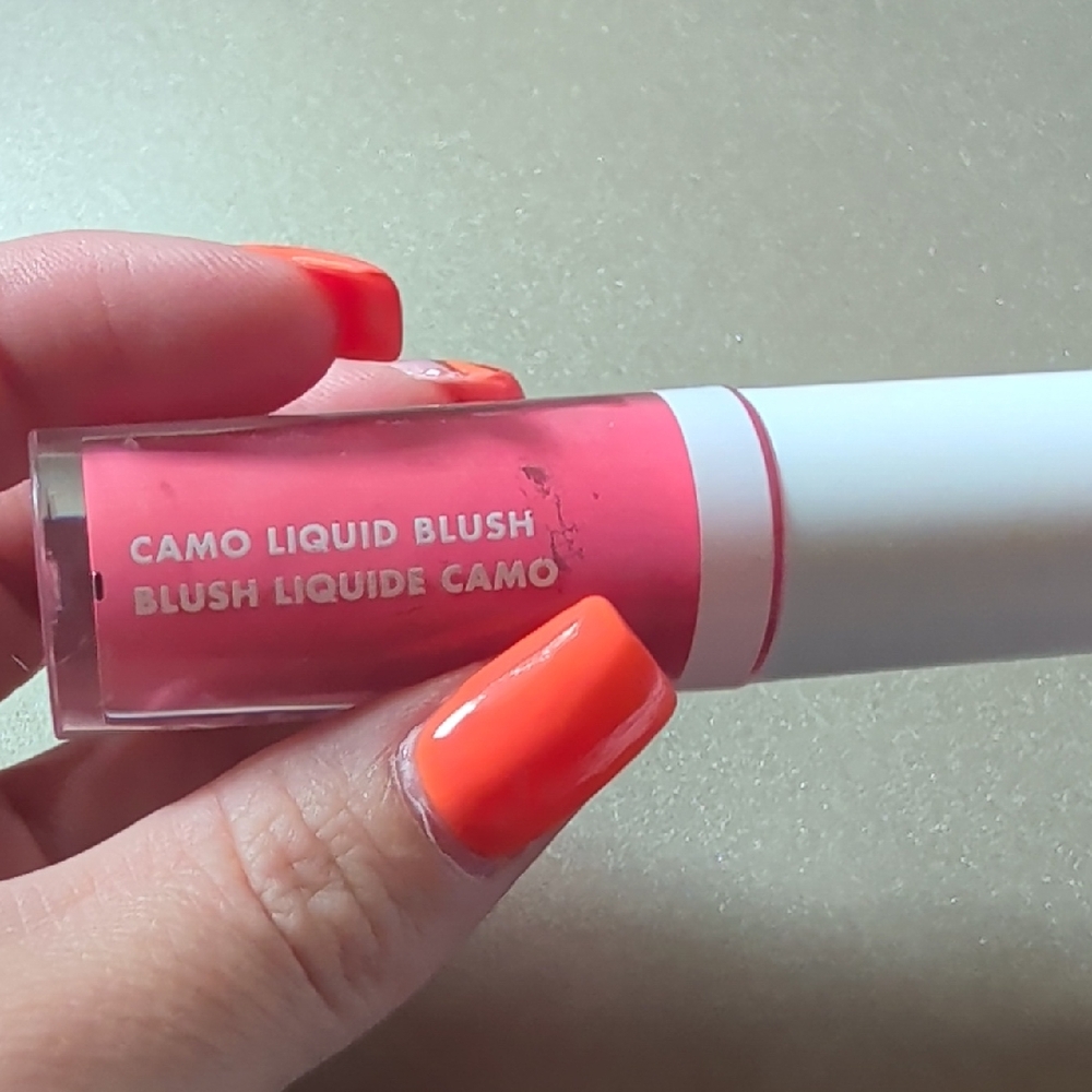 ELF Camo Liquid Blush - Bold Pink